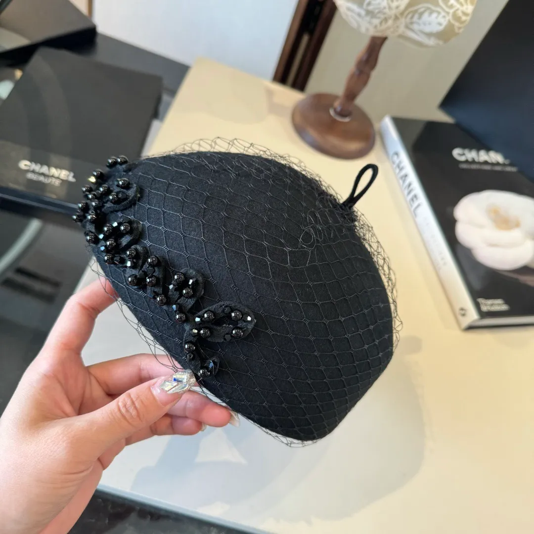 💰180¥ Chanel beret, customized with small fragrance style high-end fabrics, head circumference 57cm