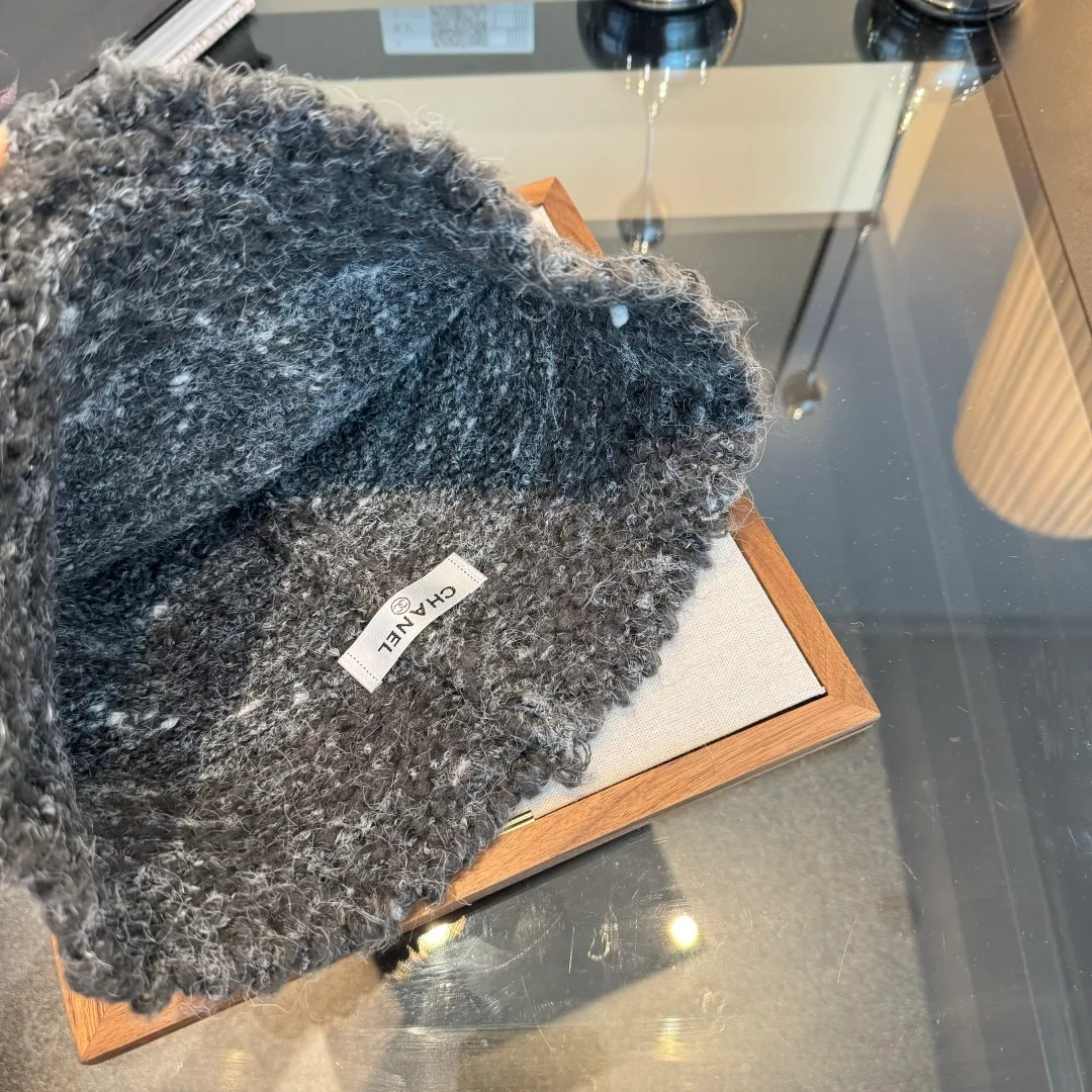 💰100¥ Chanel new knitted bucket hat