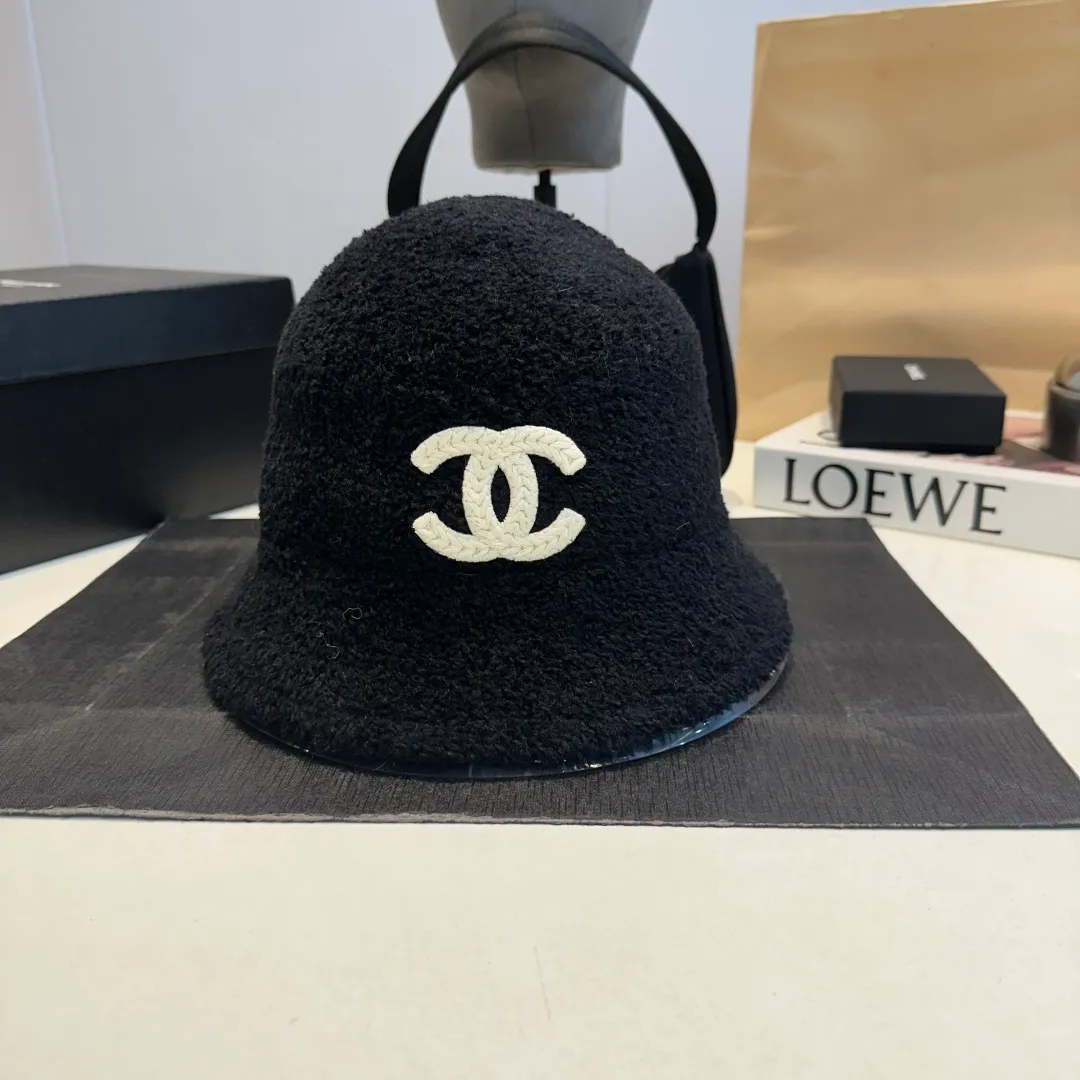 P100 Chanel new bucket hat, head circumference 57cm