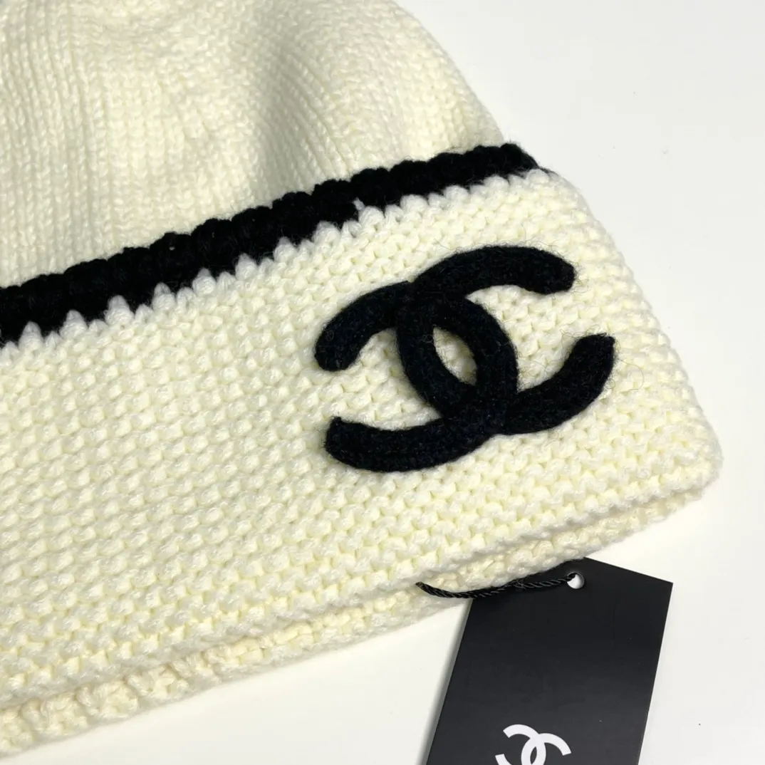 P76 Chanel official website quality Chanel autumn and winter woolen hat recommended by Internet celebrity fashion bloggers, Xiaohongshu's popular style, super soft and comfortable knitted hat with excellent elasticity!