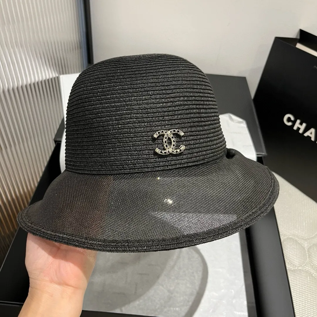 💰140¥ Chanel straw hat, advanced customization, head circumference 57cm.
