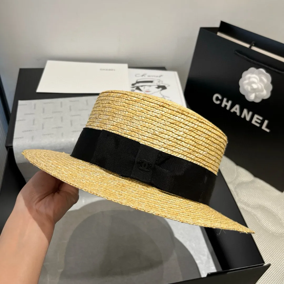 💰160¥ Chanel official flat top hat, made of straw, head circumference 57cm