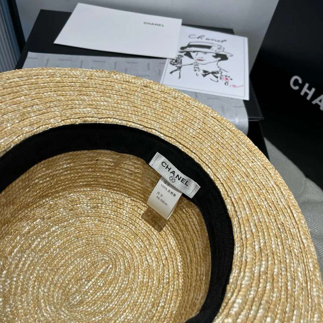 💰160¥ Chanel official flat top hat, made of straw, head circumference 57cm