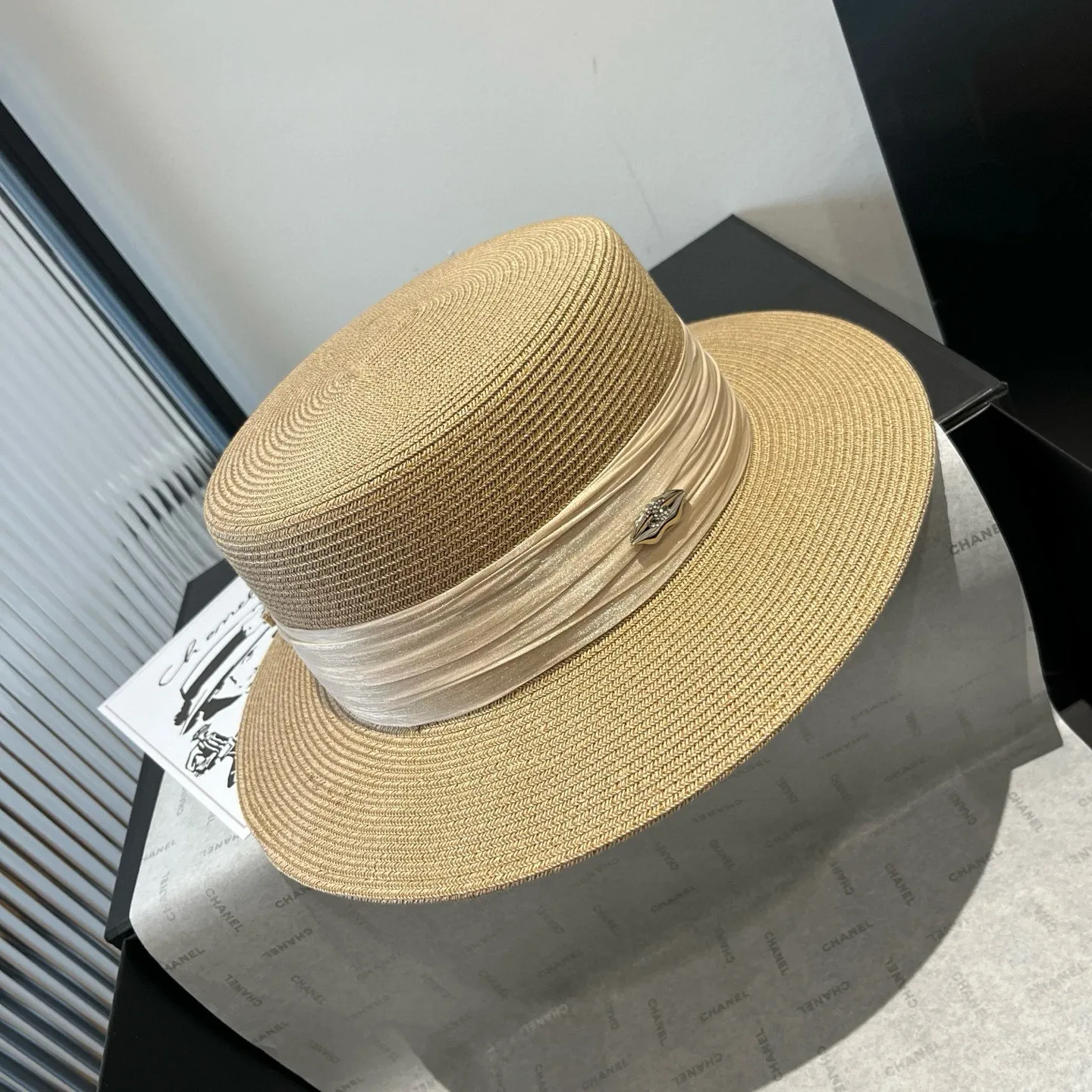 💰160¥ Chanel flat top hat, straw hat, linen accessories, high-end customization, head circumference 57cm