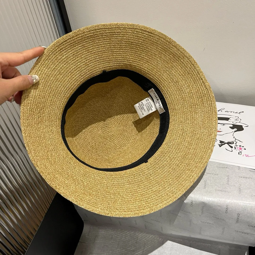 💰150¥ Chanel straw hat, made of fine straw, foldable, head circumference 57cm