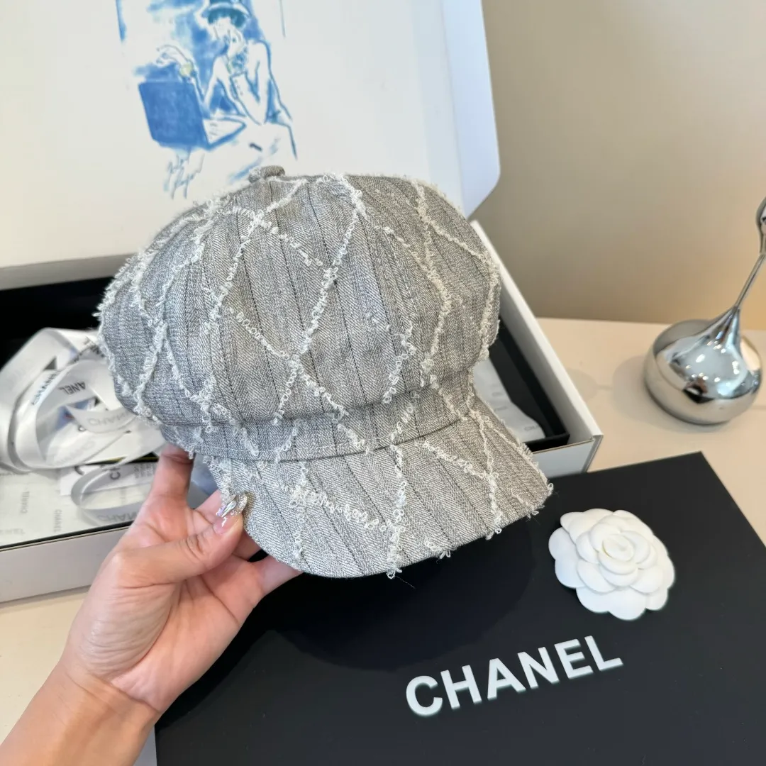 🉐160¥ Chanel new duck bill painter's hat, head circumference 57cm