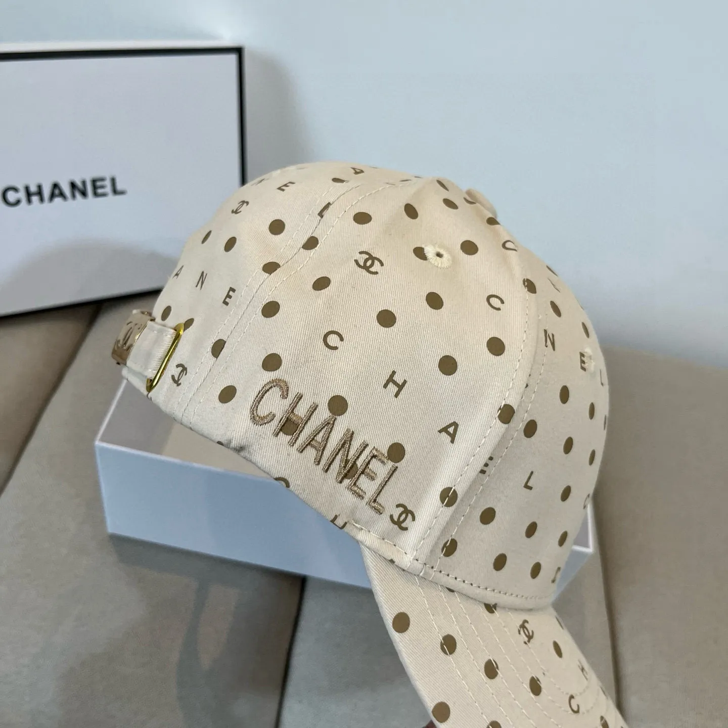 P66 CHANEL Chanel 2025 new small fragrance style big-name baseball cap, counter classic style, unisex, head circumference 57, four colors available