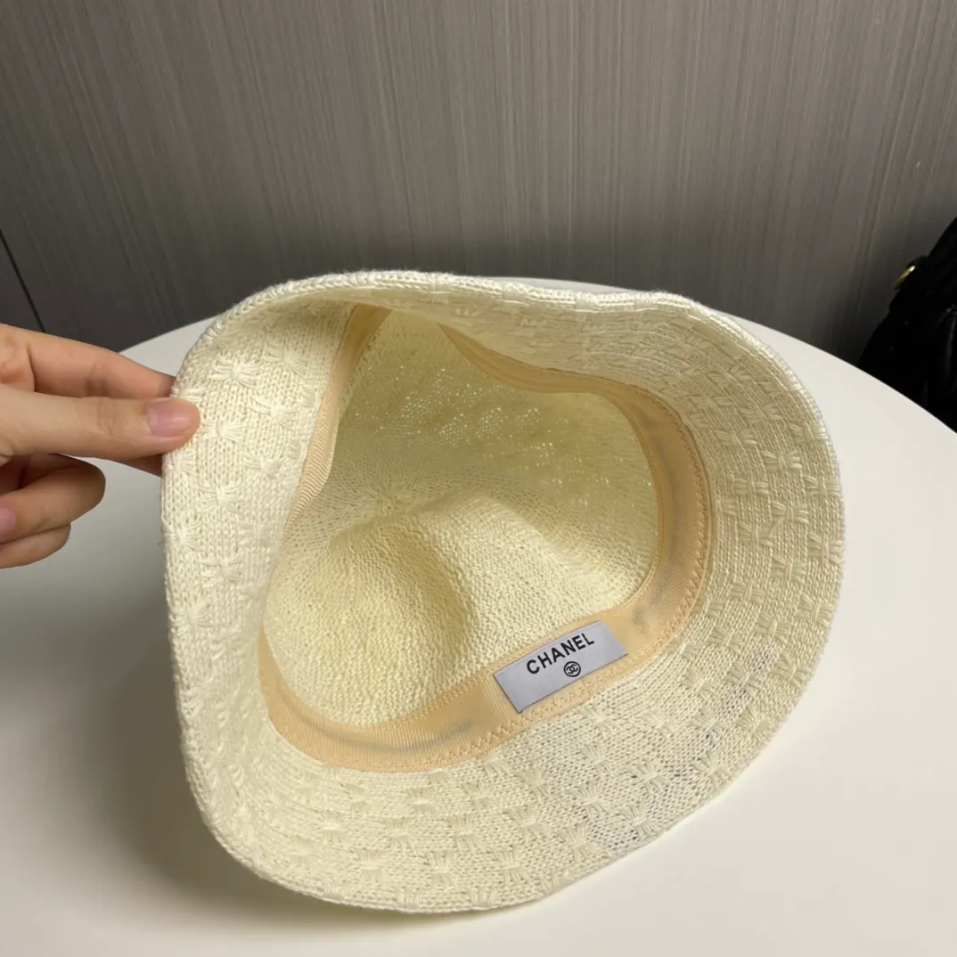 P50 with dust bag [Chanel Chanel] 2024 autumn and winter new style small fragrance bucket hat bucket hat ~ simple and elegant, popular online style