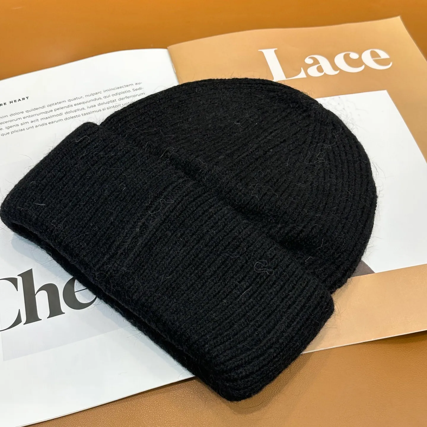 P60 CHANEL small and popular knitted hat! Xiaohongshu’s new product is released, it’s so 🉑️, high-elastic fabric, classic colors, same style for men and women.