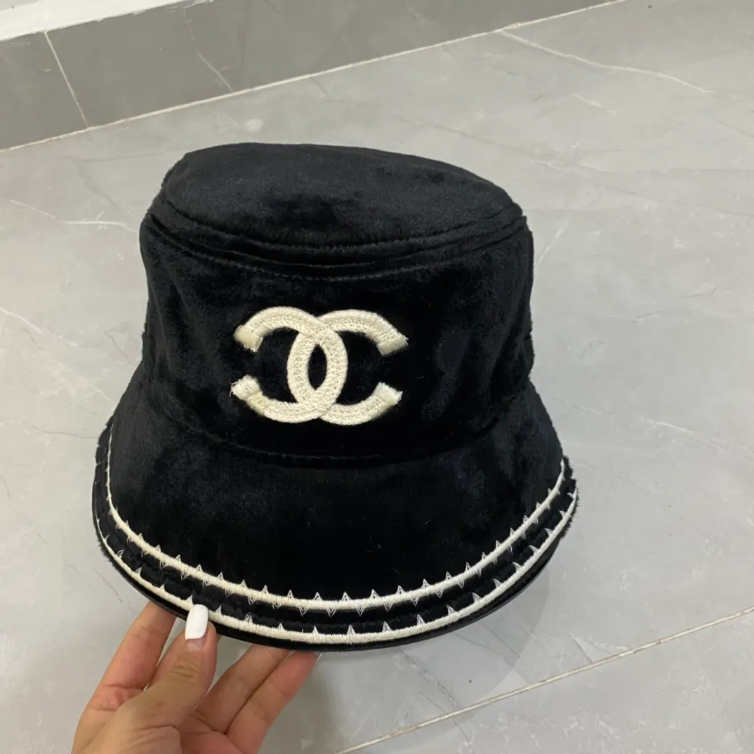 Special batch 66 Chanel 2022 autumn and winter new rabbit velvet bucket hat, simple and versatile, a must-have for autumn and winter clothing, head circumference 57cm