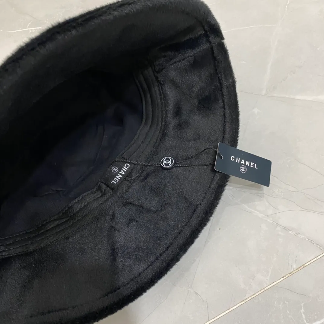Special batch 66 Chanel 2022 autumn and winter new rabbit velvet bucket hat, simple and versatile, a must-have for autumn and winter clothing, head circumference 57cm