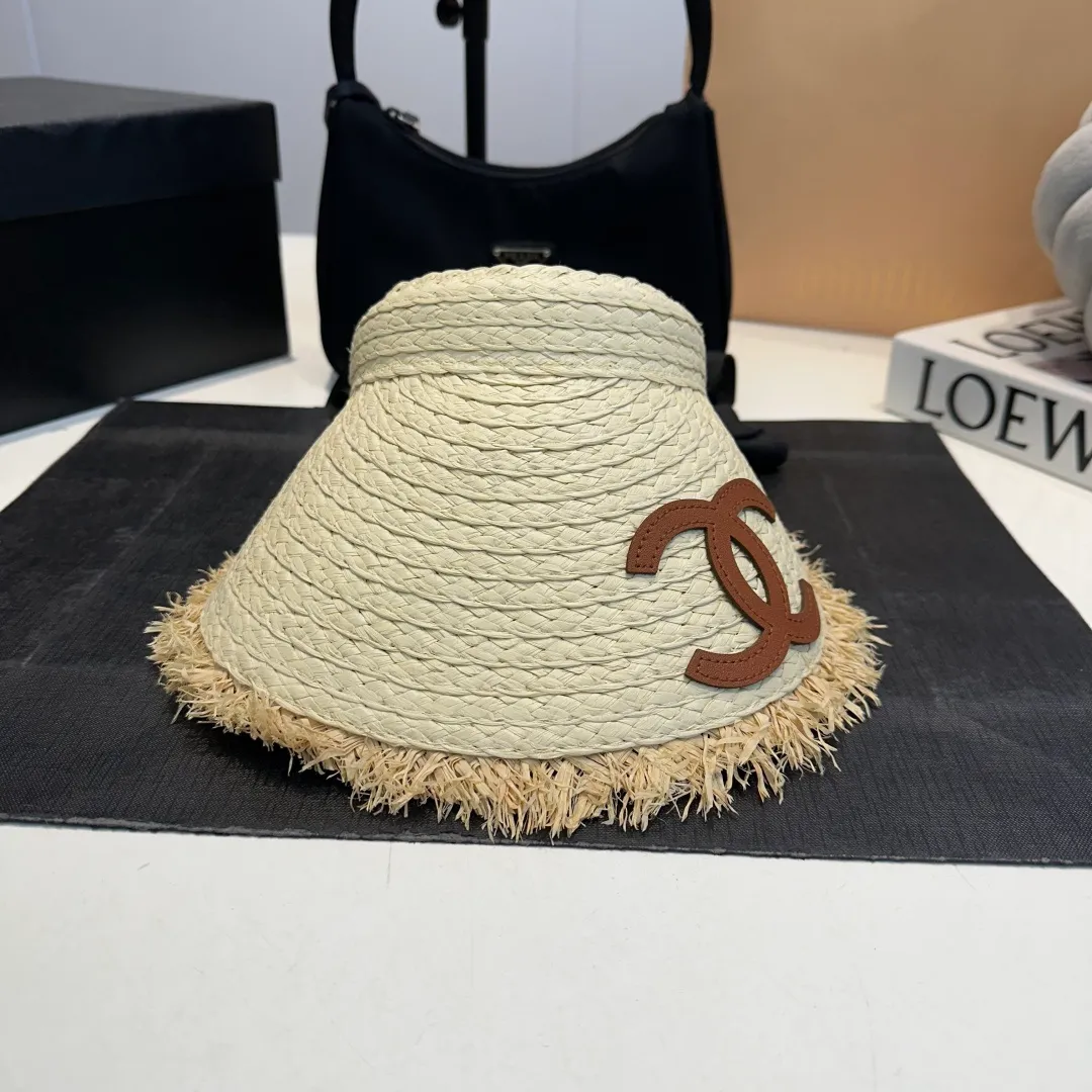 P46 Chanel new straw hat, empty top sun hat