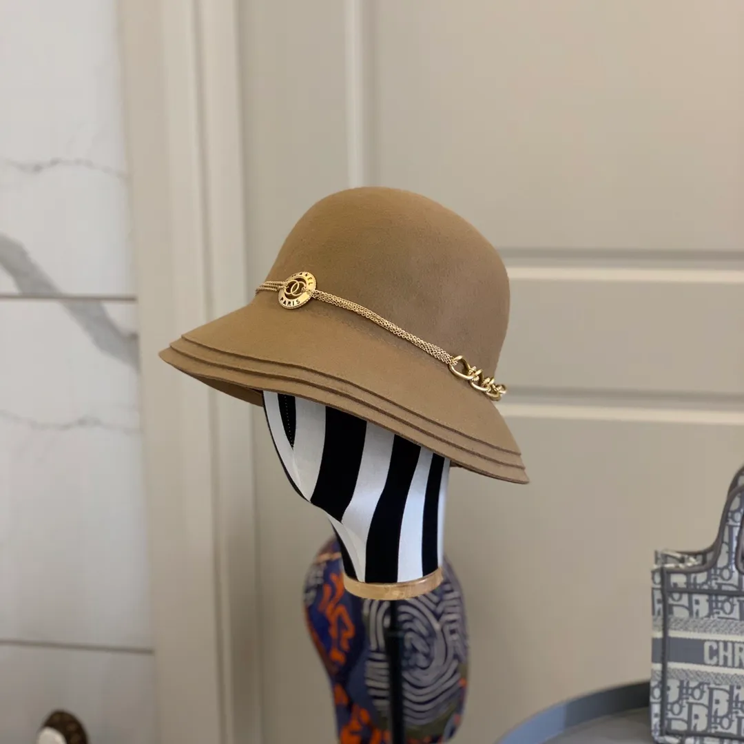 P200 Chanel 2020 autumn and winter wool basin hat, irregular tailoring design, super high-end, a must-have for celebrities, 100% wool fabric, head circumference 57cm adjustable