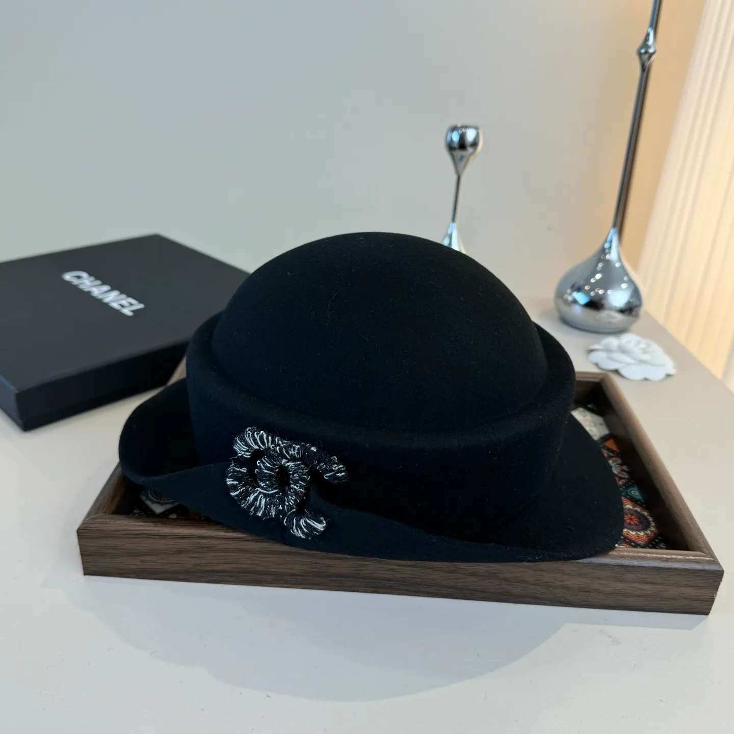 💰180¥ Chanel's new wool curled basin hat, irregular cut design, head circumference 57cm