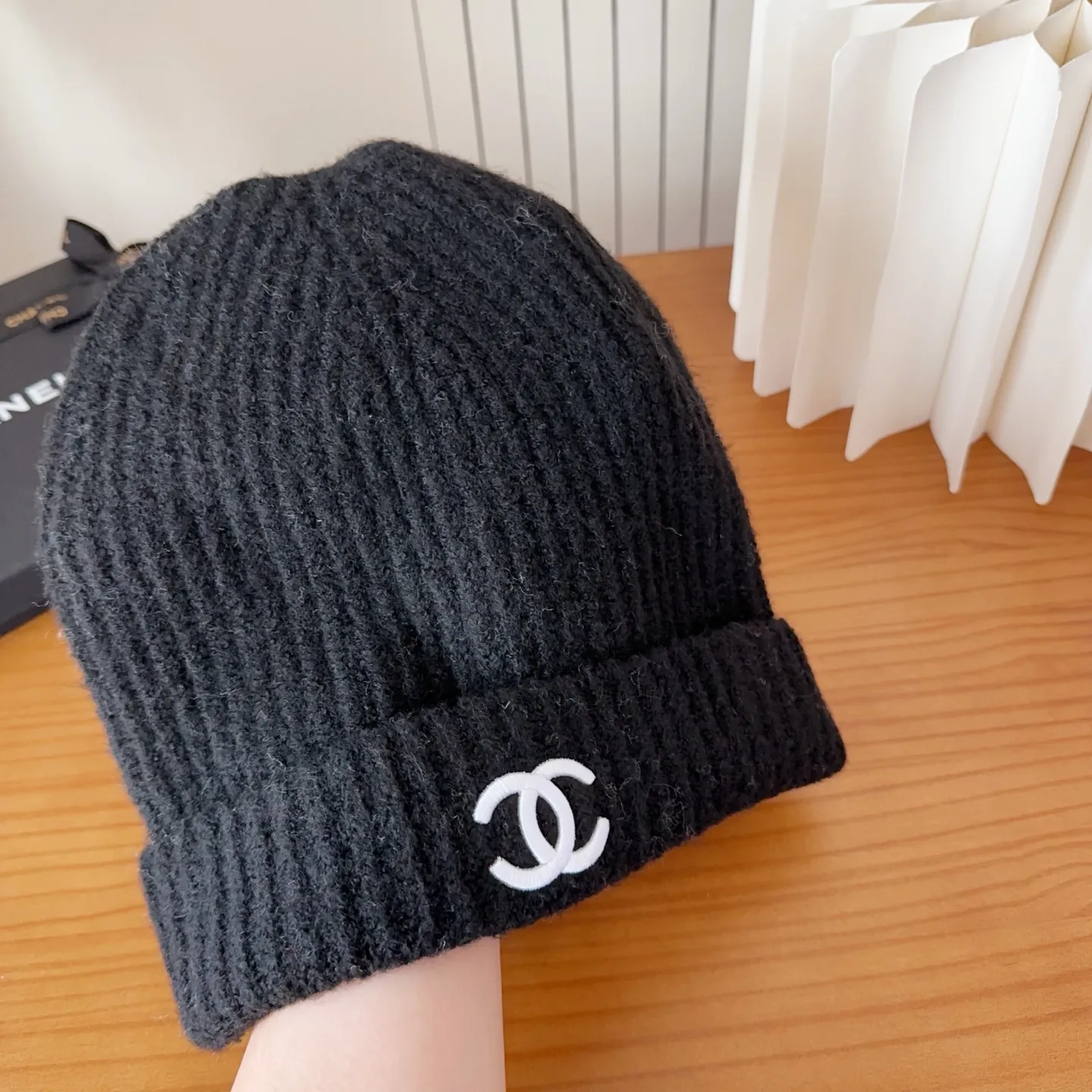 💰50 Chanel official website releases CHANEL small and popular knitted hat! Xiaohongshu’s new product is released, it’s so 🉑️, high-elastic fabric, classic colors, same style for men and women.