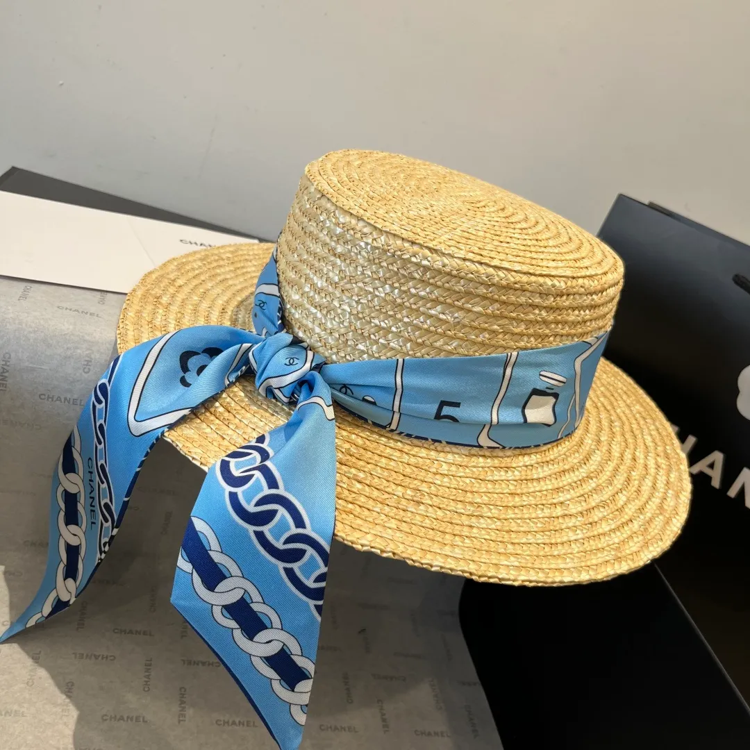 💰140¥ Chanel straw straw flat top hat, head circumference 57cm