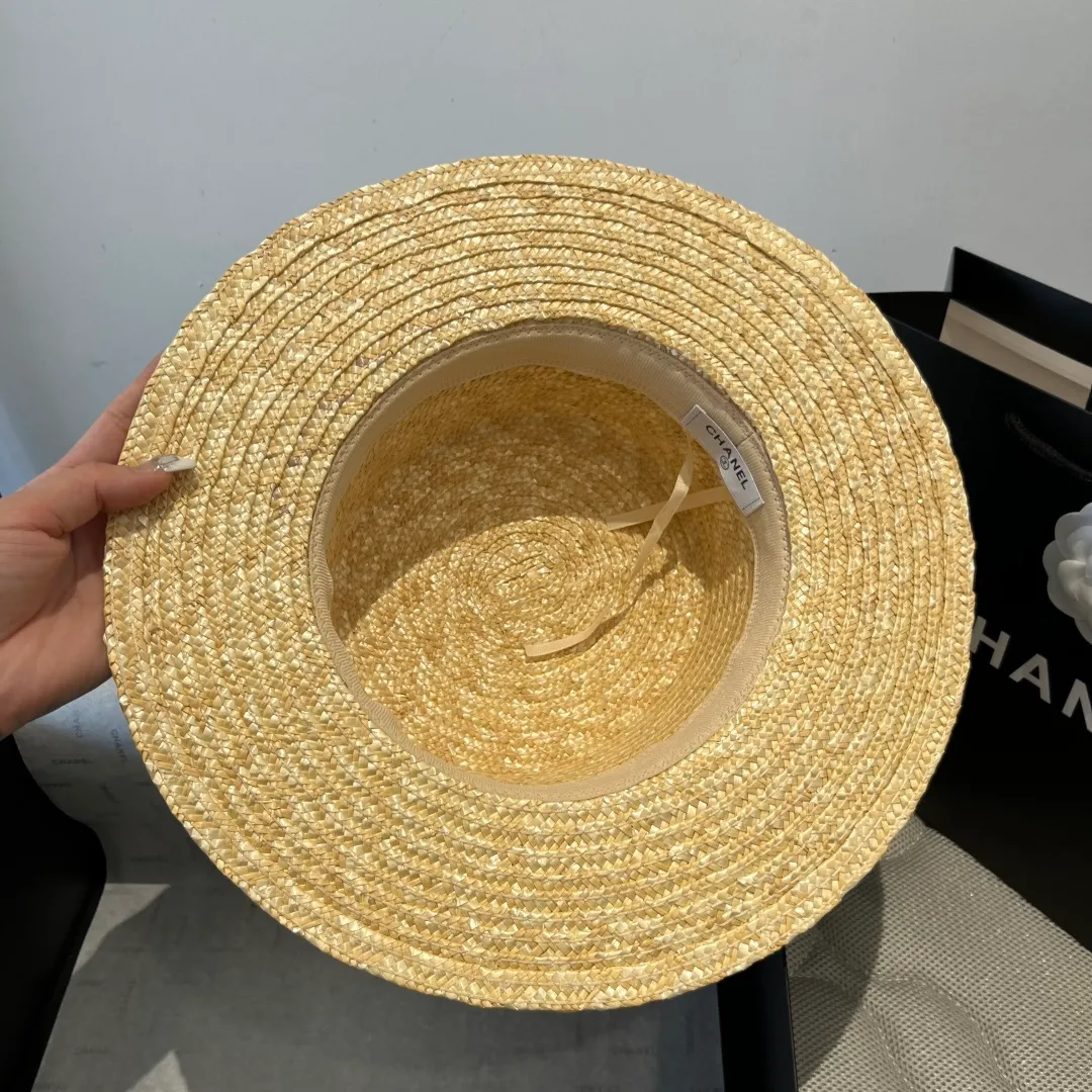 💰140¥ Chanel straw straw flat top hat, head circumference 57cm