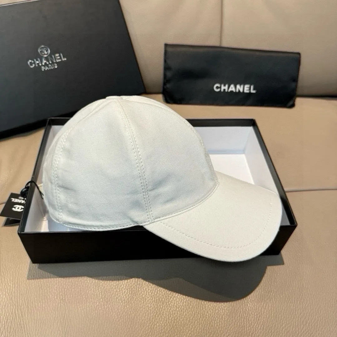 P90, new original baseball cap from Chanel counter, 1:1 mold customization, three-dimensional embroidery, exquisite and flawless! 100% pure cotton fabric, original factory quality, exclusive physical photography.