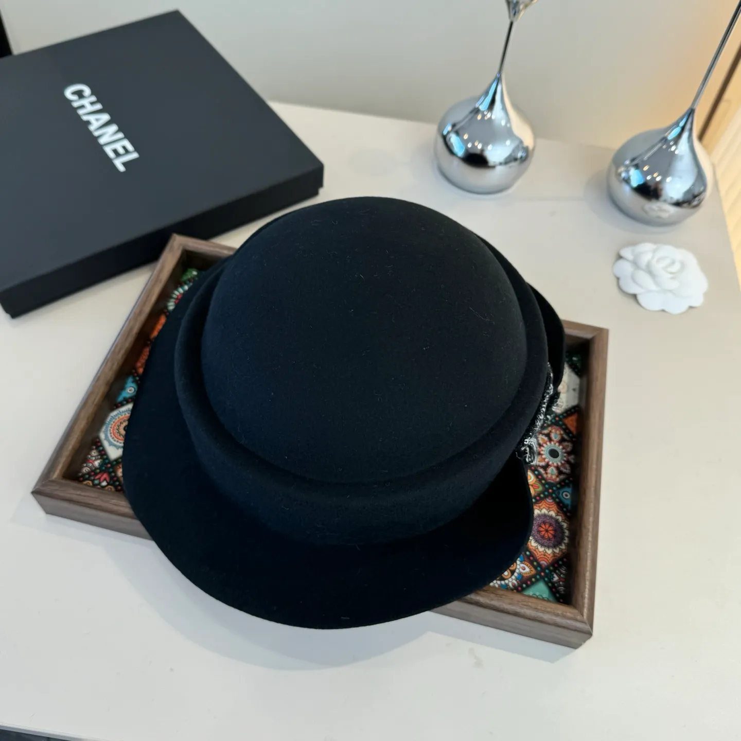 💰180¥ Chanel's new wool curled basin hat, irregular cut design, head circumference 57cm