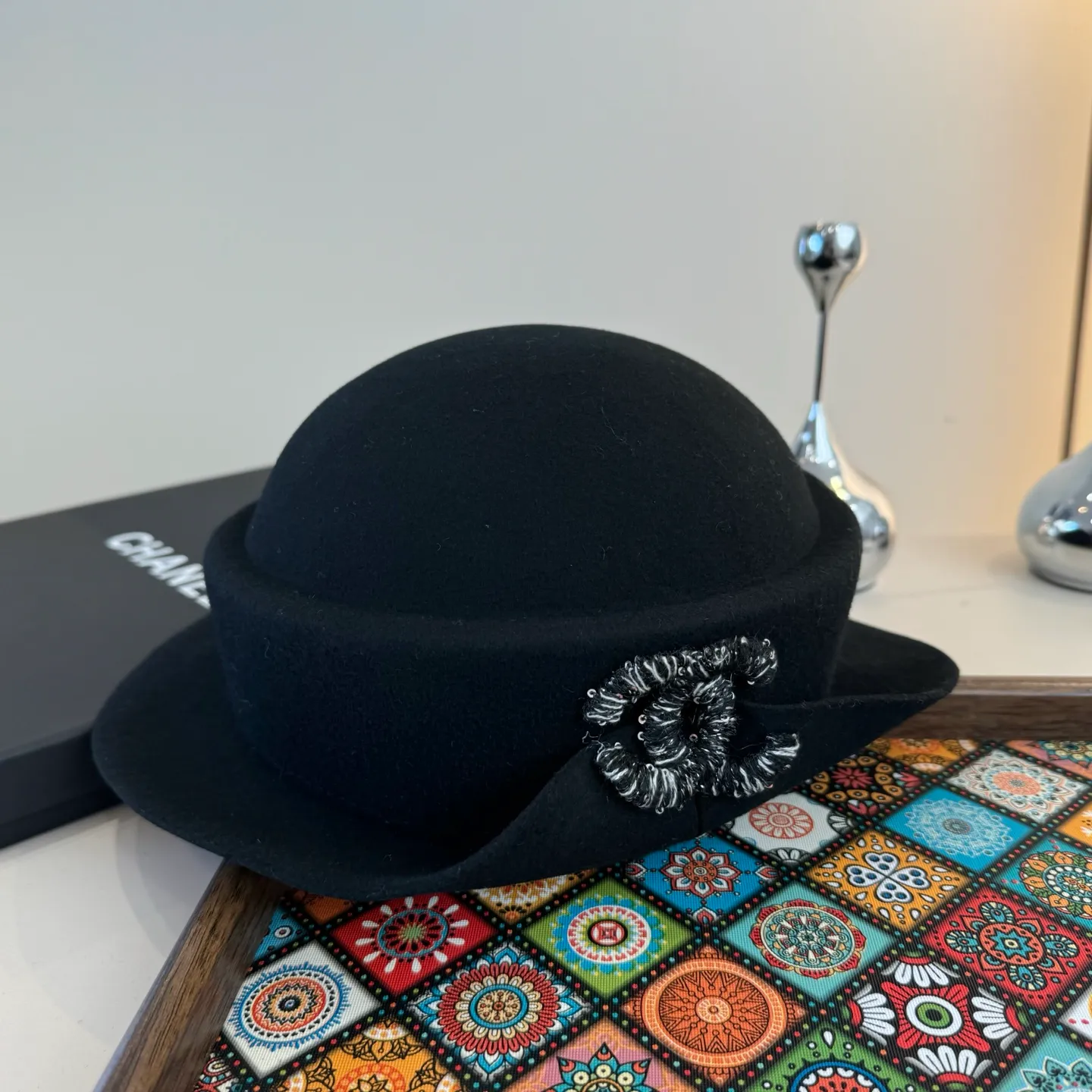 💰180¥ Chanel's new wool curled basin hat, irregular cut design, head circumference 57cm