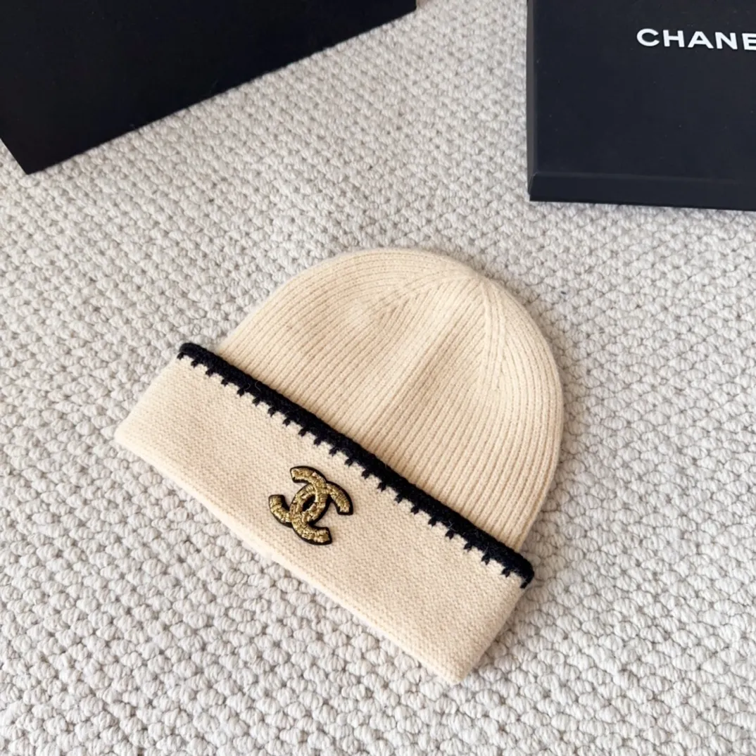 💰60 Chanel official website releases CHANEL small and popular knitted hat! Xiaohongshu’s new product is released, it’s so 🉑️, high-elastic fabric, classic colors, same style for men and women.