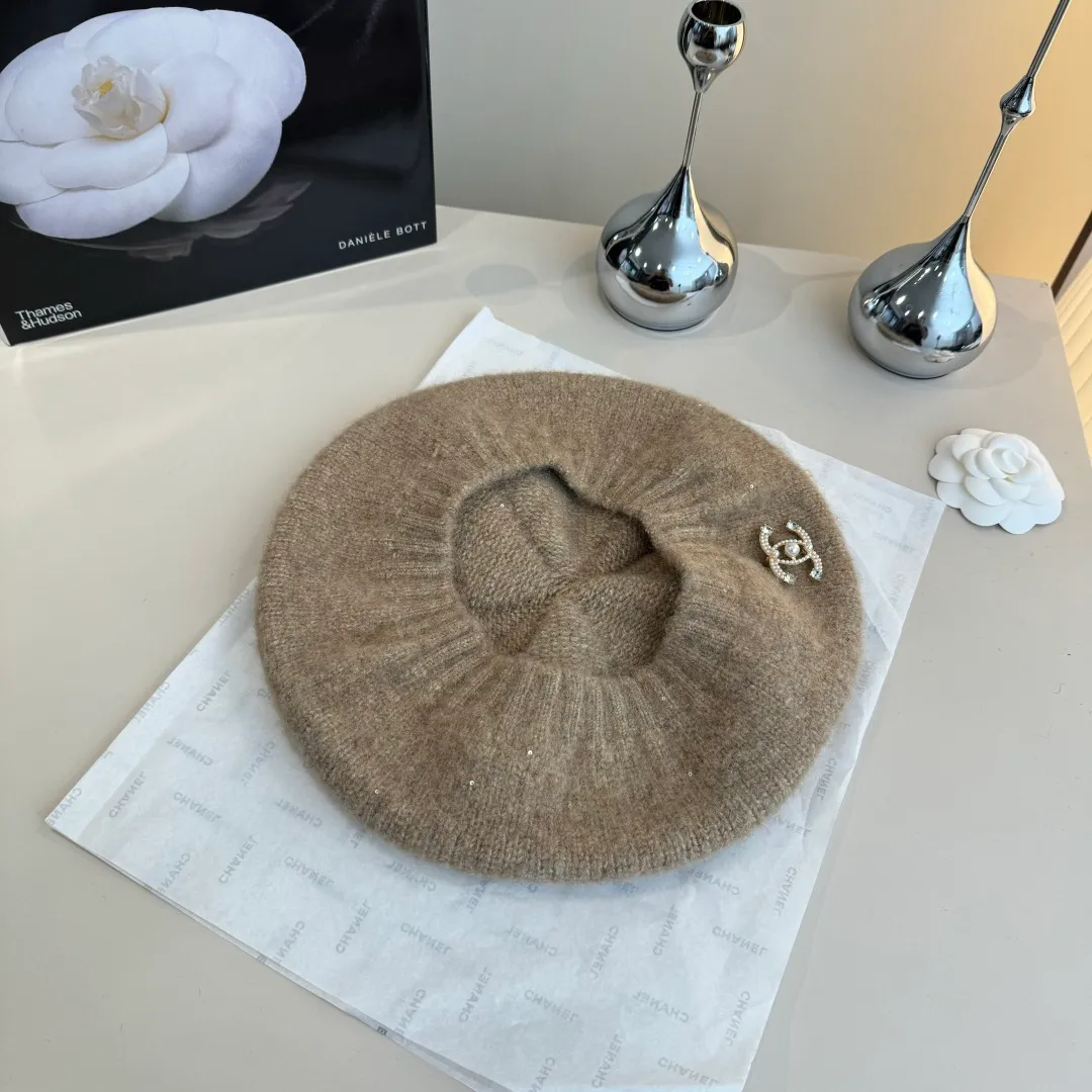 🉐160¥ Chanel wool beret, knitted beret, versatile style