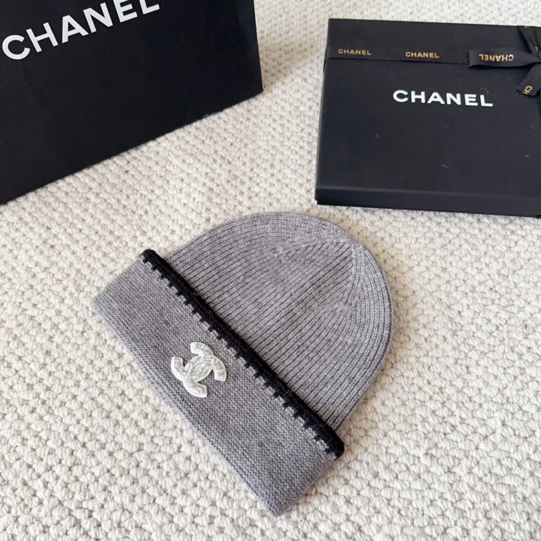 💰60 Chanel official website releases CHANEL small and popular knitted hat! Xiaohongshu’s new product is released, it’s so 🉑️, high-elastic fabric, classic colors, same style for men and women.