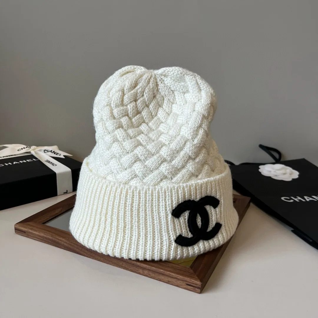 💰70¥ Chanel knitted beanie