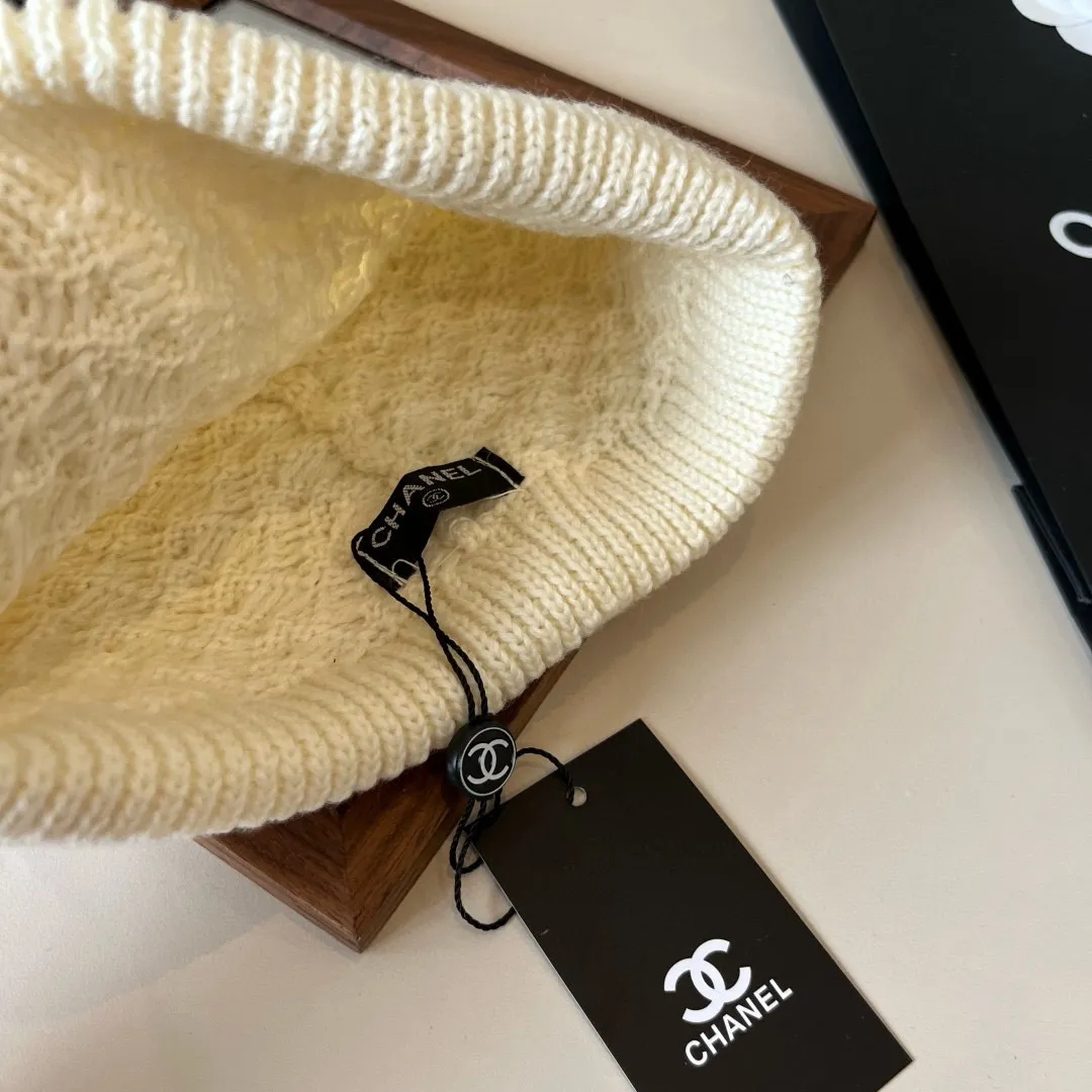 💰70¥ Chanel knitted beanie