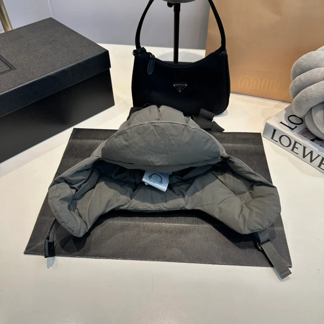 p70 Chanel 2024 new autumn and winter down cotton thunder cap