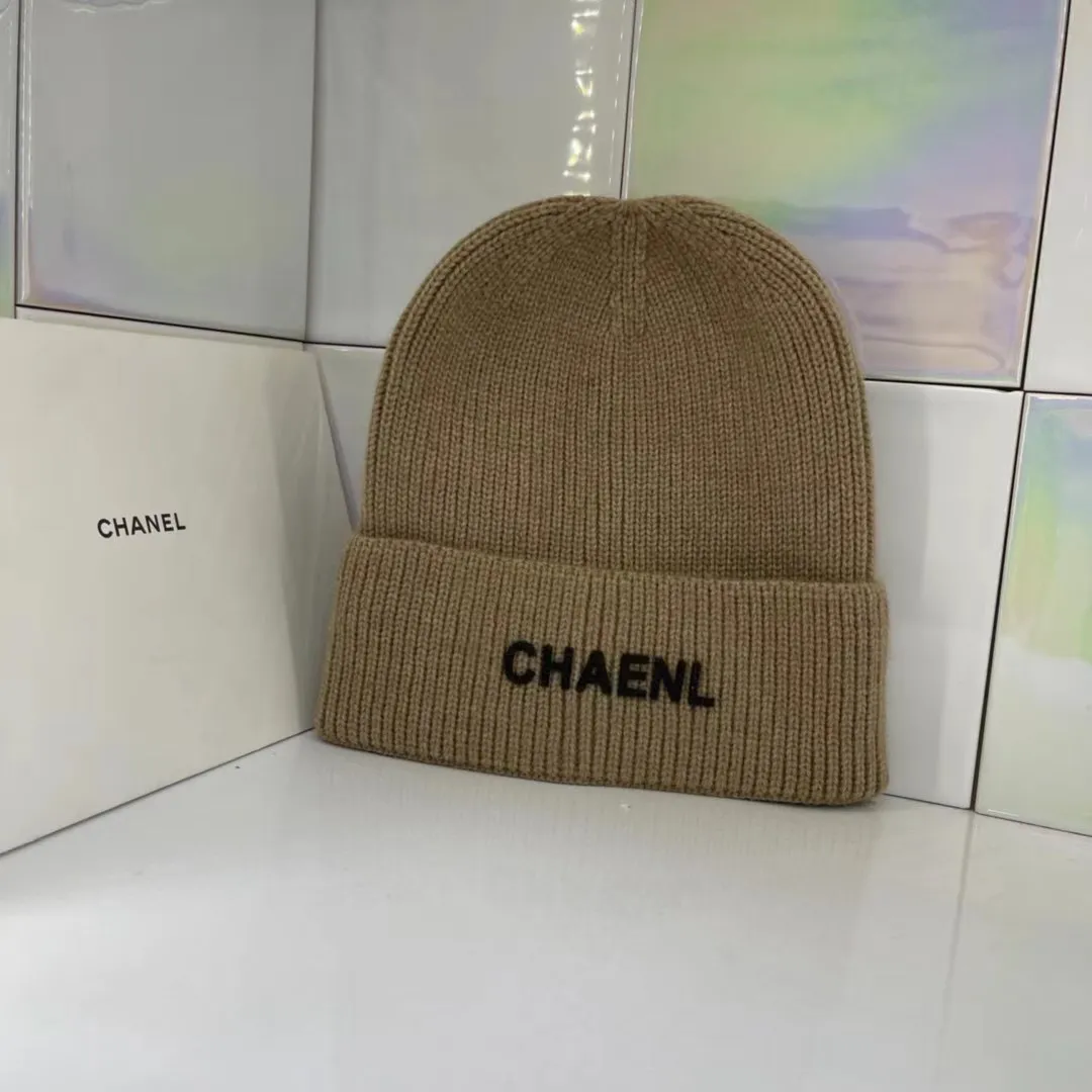 Special P60💛 Comes with dust bag [CHANEL Chanel] 2021 autumn and winter counter small fragrance style wool hat, super popular 💖 first-class texture, very easy to match when going out!