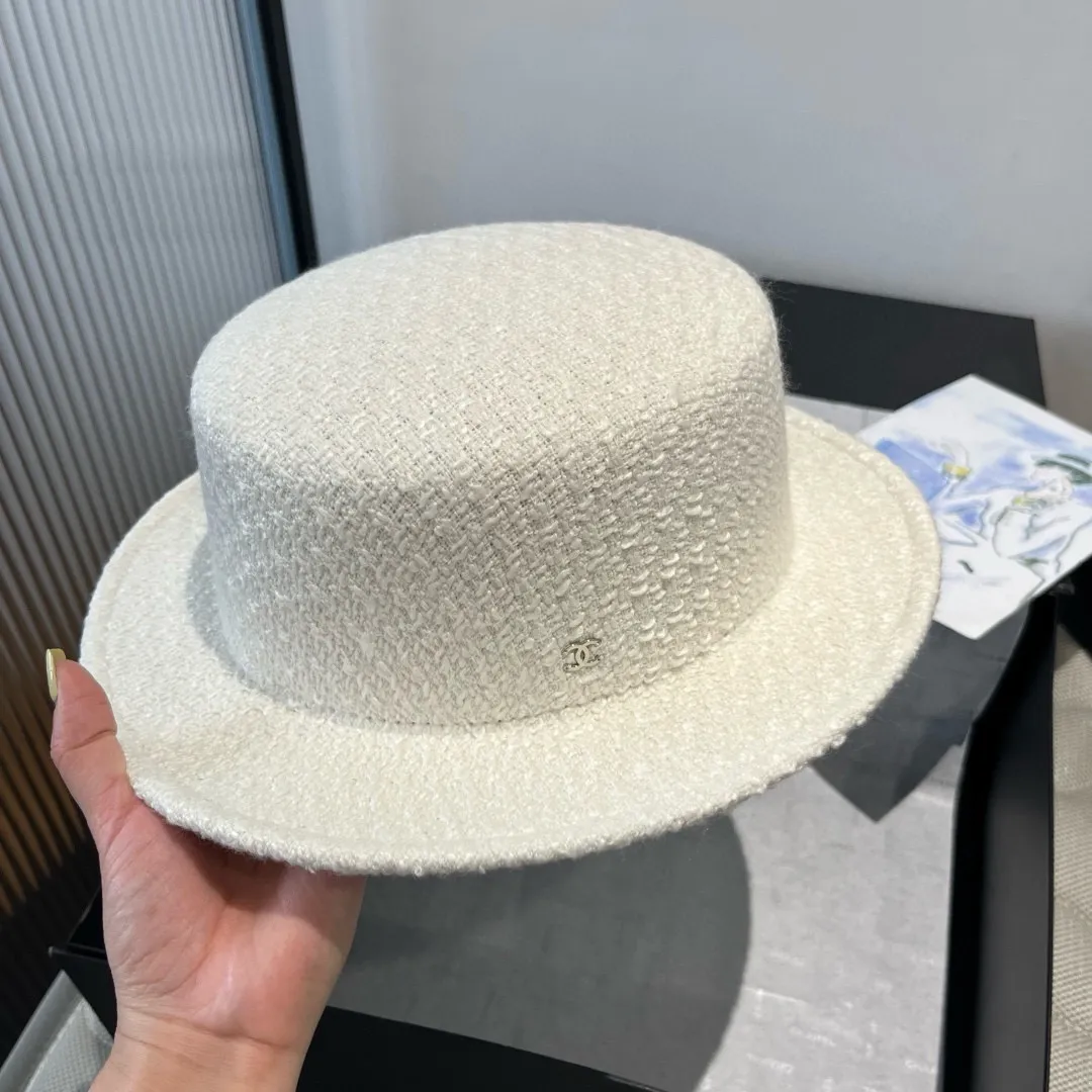 💰170¥ Chanel Chanel classic lady style flat top hat, head circumference 57cm