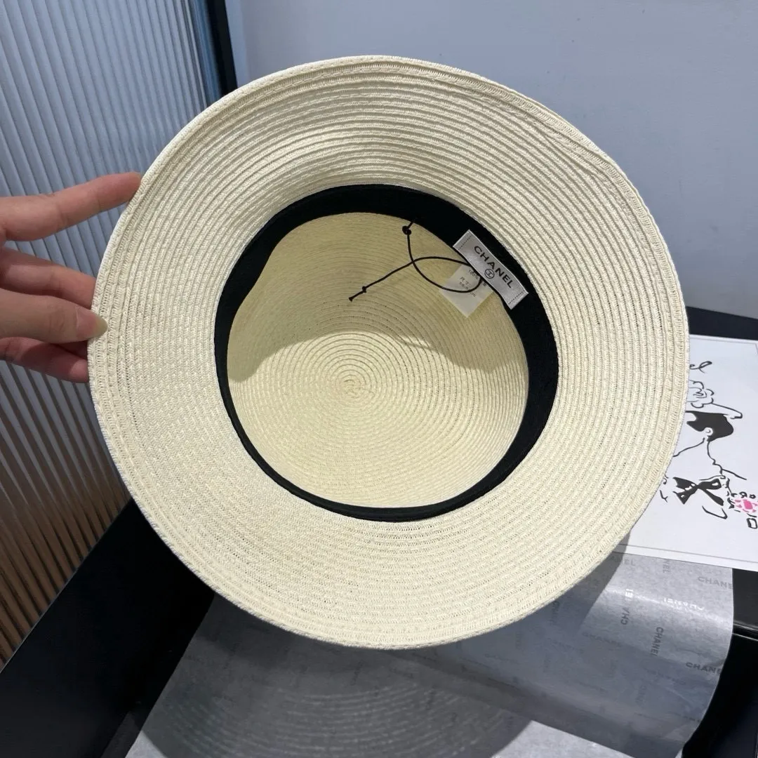 💰130¥ Chanel straw hat, advanced customization, head circumference 57cm.