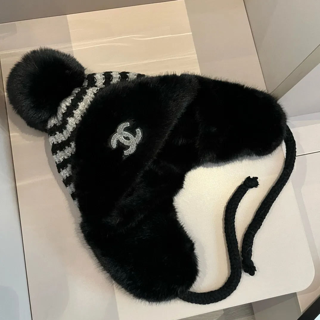 💰120¥ Chanel new ear protection hat, thickened and warm