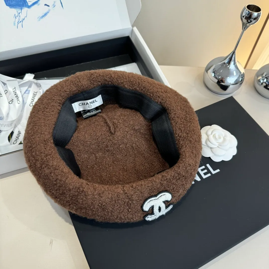 💰120¥ Chanel wool beret, pumpkin hat, 100% wool🦙 fabric, head circumference 57cm