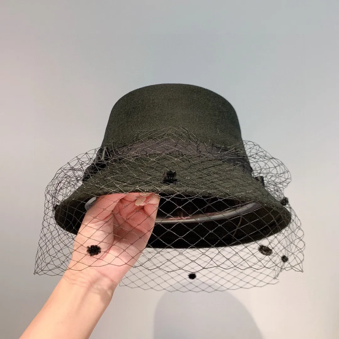 🉐140👒Chanel 2021 autumn and winter new style, 100% wool bucket hat, mesh bucket hat, black and khaki, head circumference 57cm