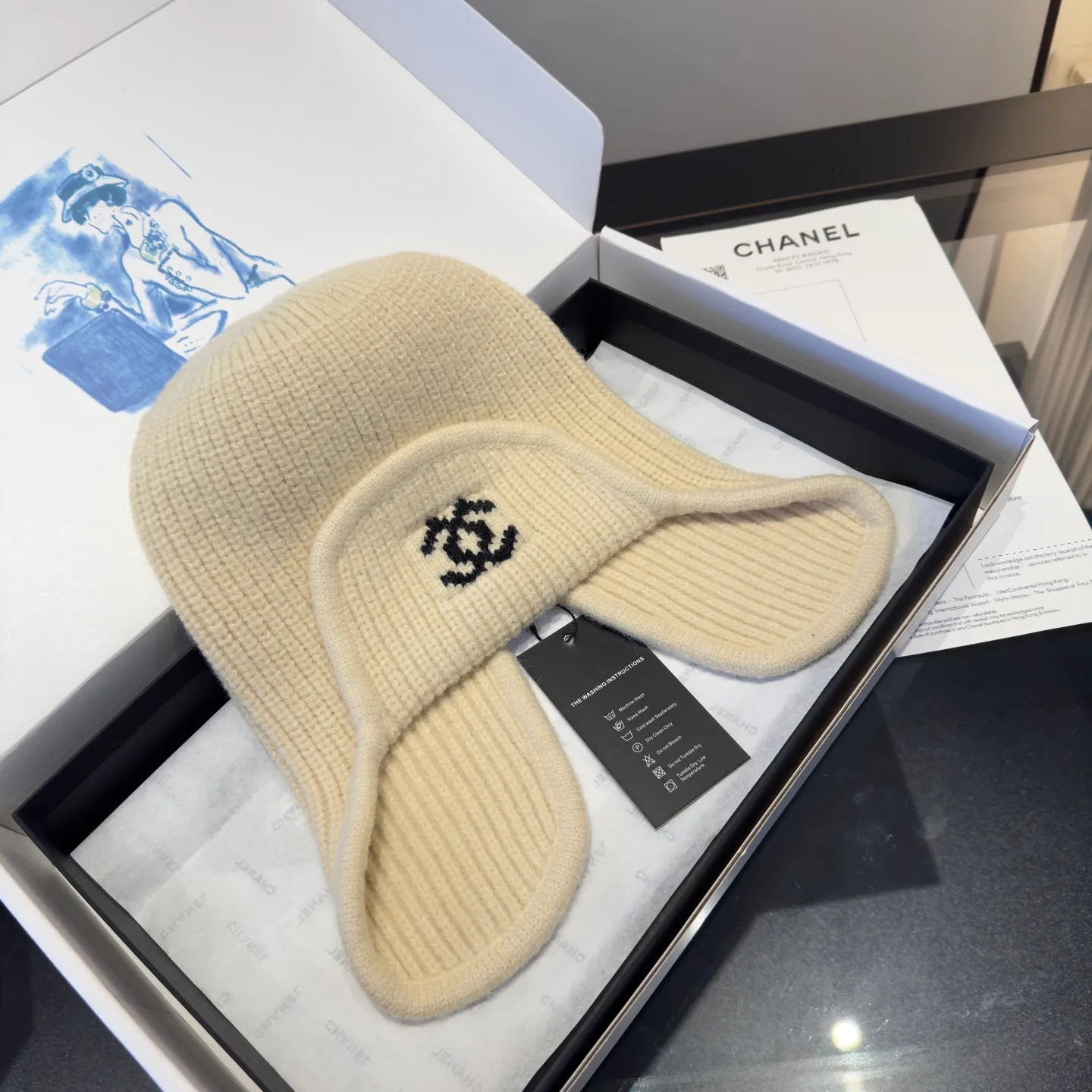 💰60¥ Chanel knitted beanie, ear protection hat