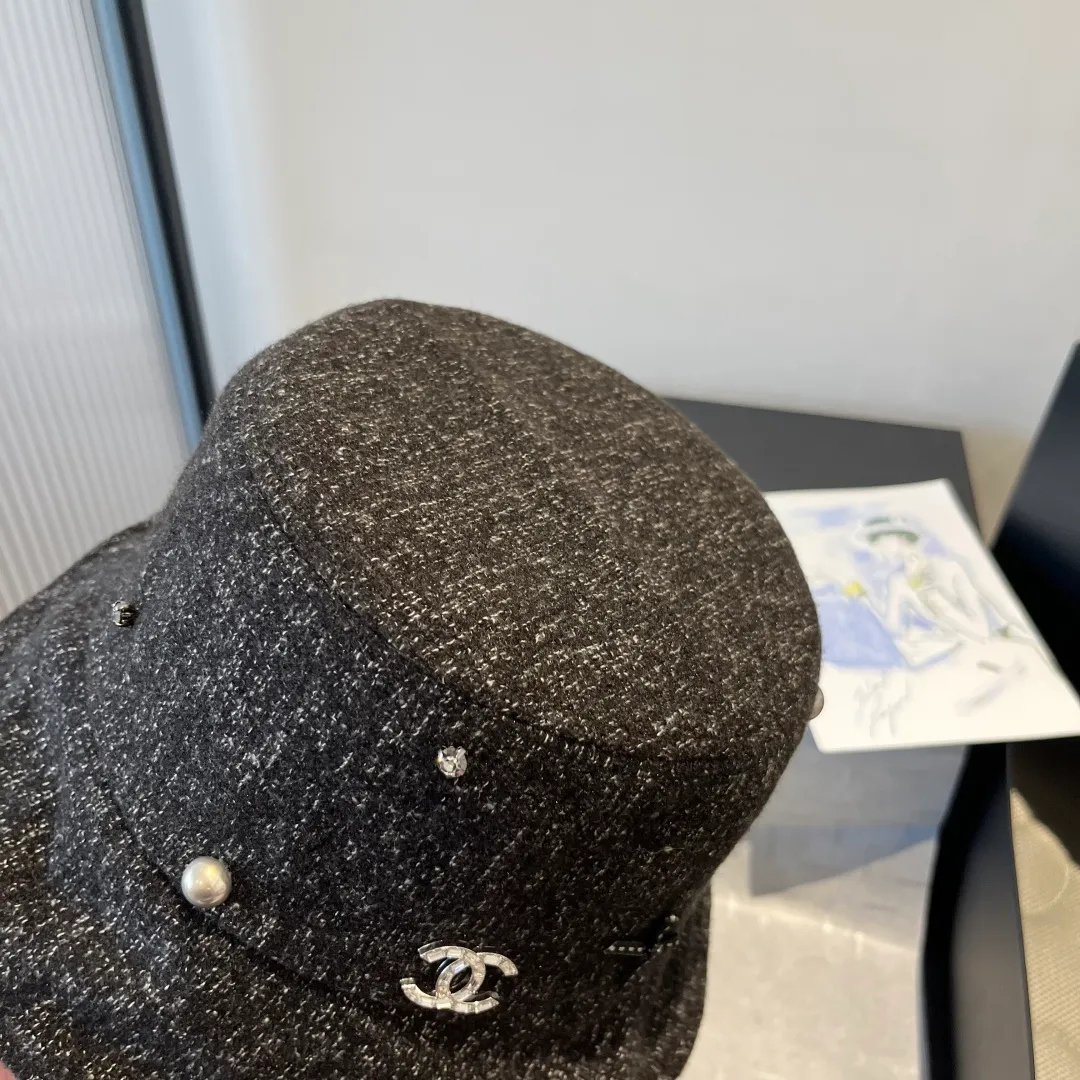 💰110¥ Chanel new bucket hat, head circumference 57cm