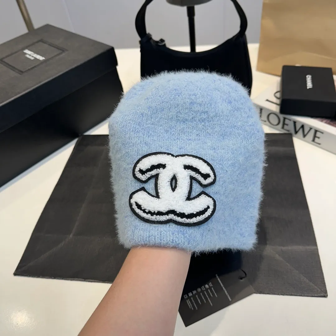 P60 Chanel Chanel 25 autumn and winter new knitted cold hat woven pattern wool knitted beanie