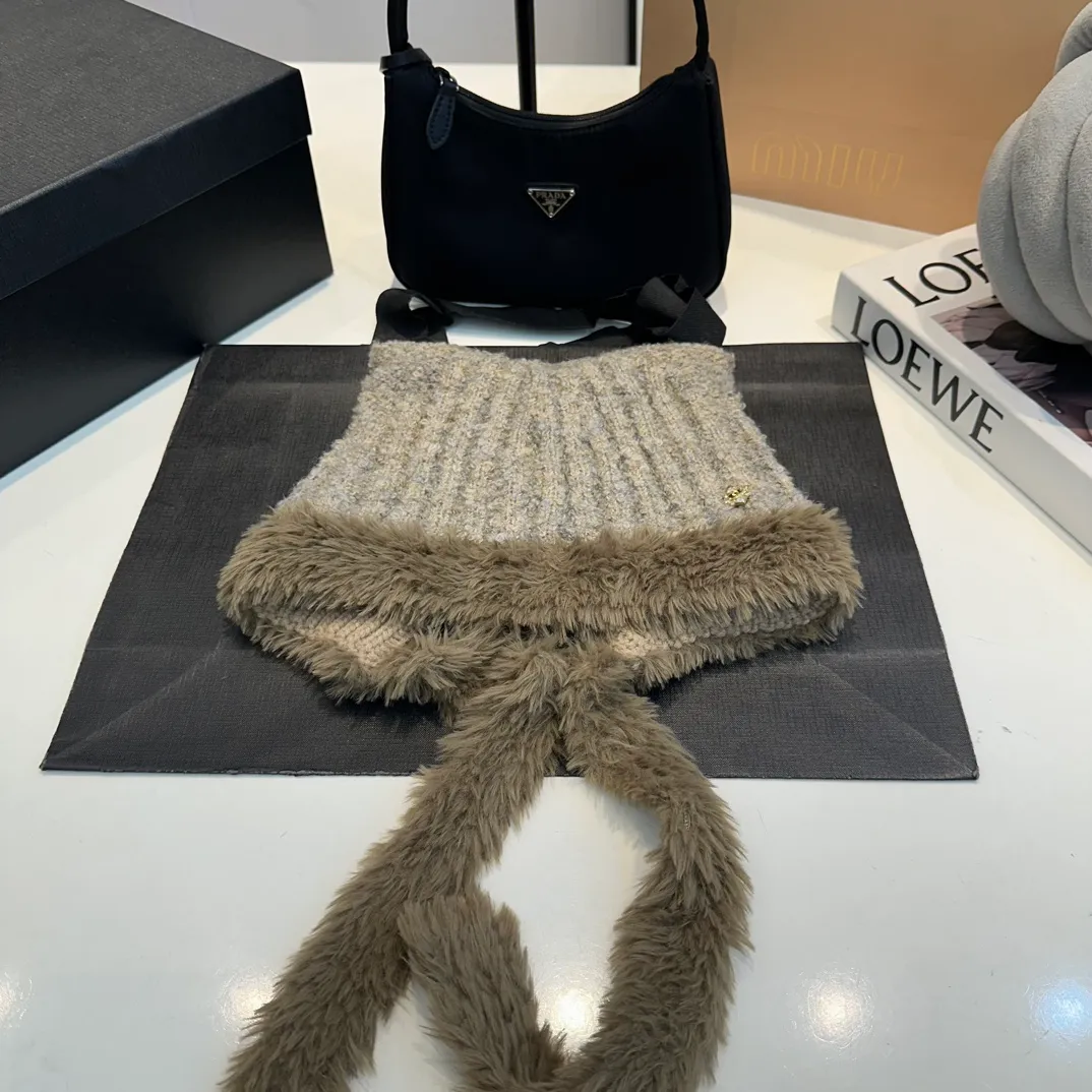 P60 CHANEL Chanel Cat Ears Wool Hat Women's Autumn and Winter Warm Ear Protection Knitted Hat Japanese Cute Pullover Hat 2024 New Cold Hat