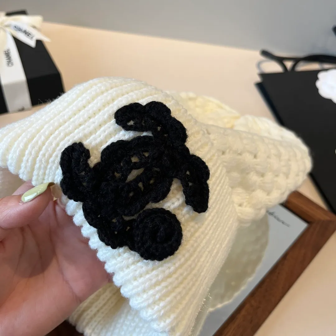 💰70¥ Chanel knitted beanie