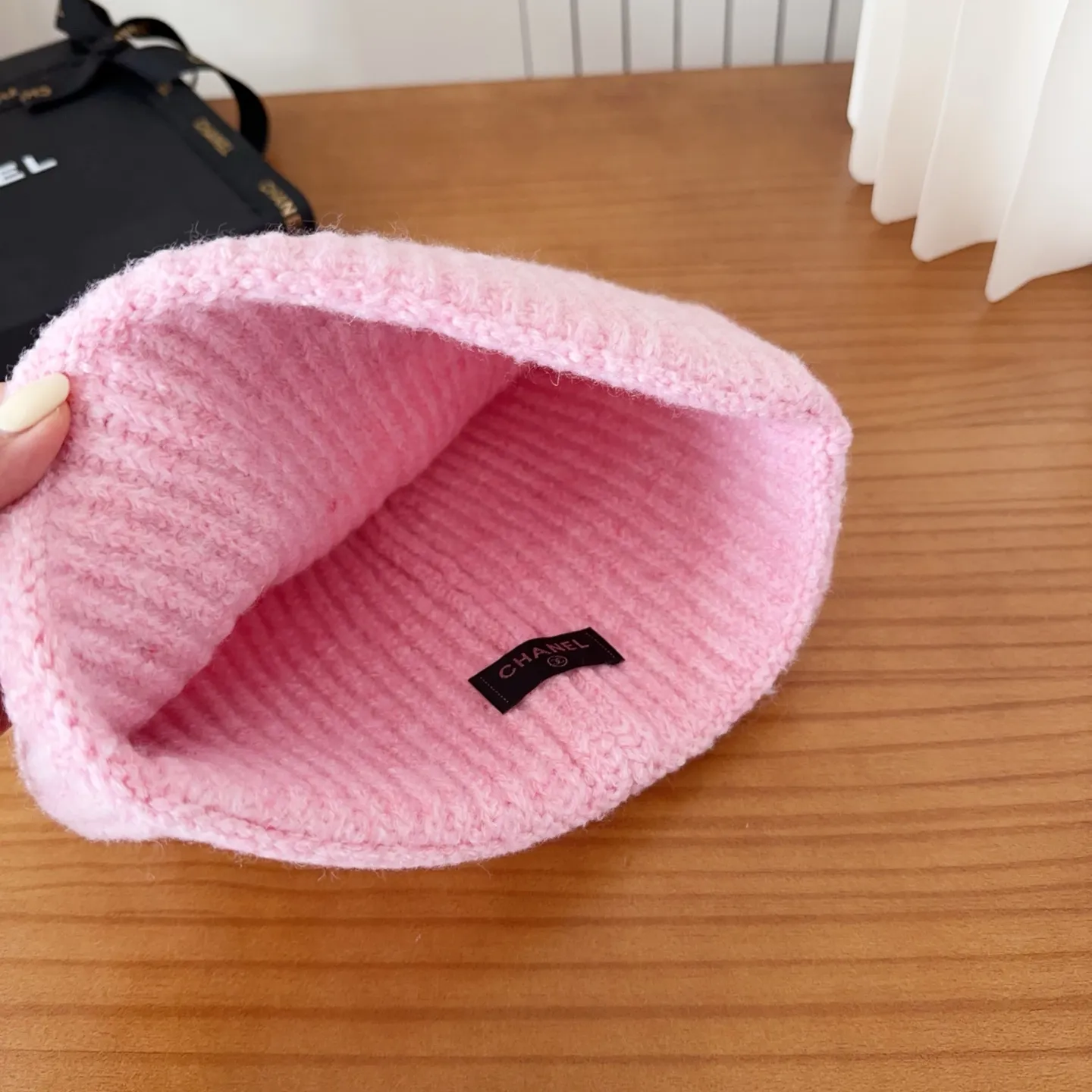 💰50 Chanel official website releases CHANEL small and popular knitted hat! Xiaohongshu’s new product is released, it’s so 🉑️, high-elastic fabric, classic colors, same style for men and women.
