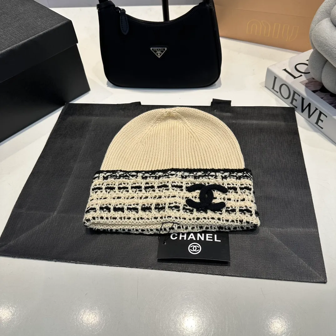 P70 Chanel Chanel new wool hat