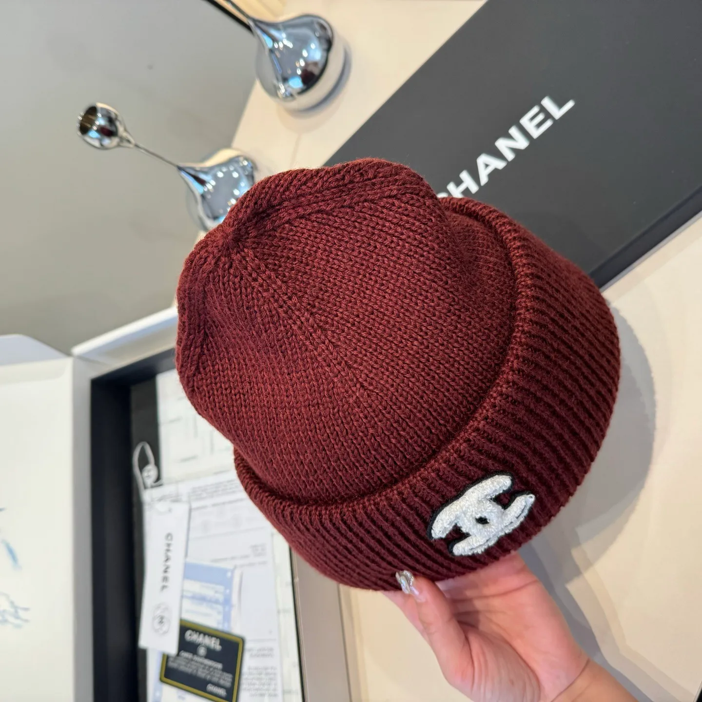 💰80¥ Chanel knitted beanie