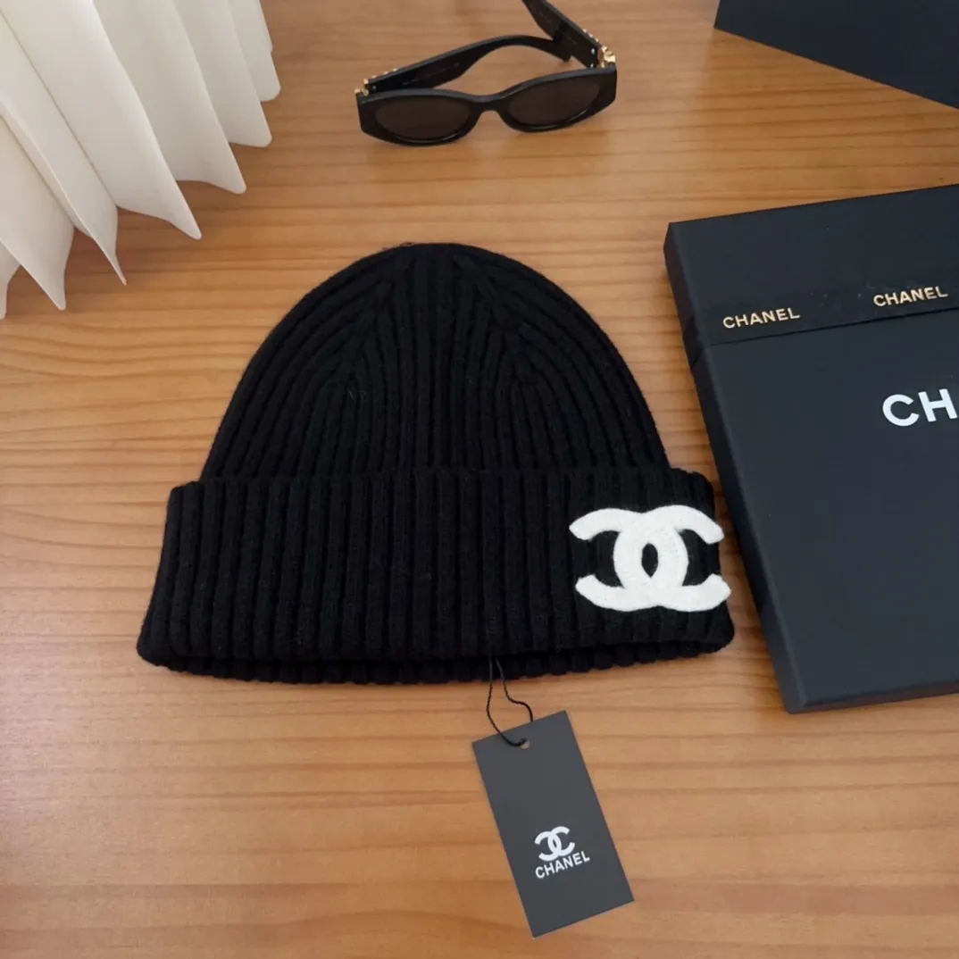 💰70 Chanel official website releases CHANEL small and popular knitted hat! Xiaohongshu’s new product is released, it’s so 🉑️, high-elastic fabric, classic colors, same style for men and women.