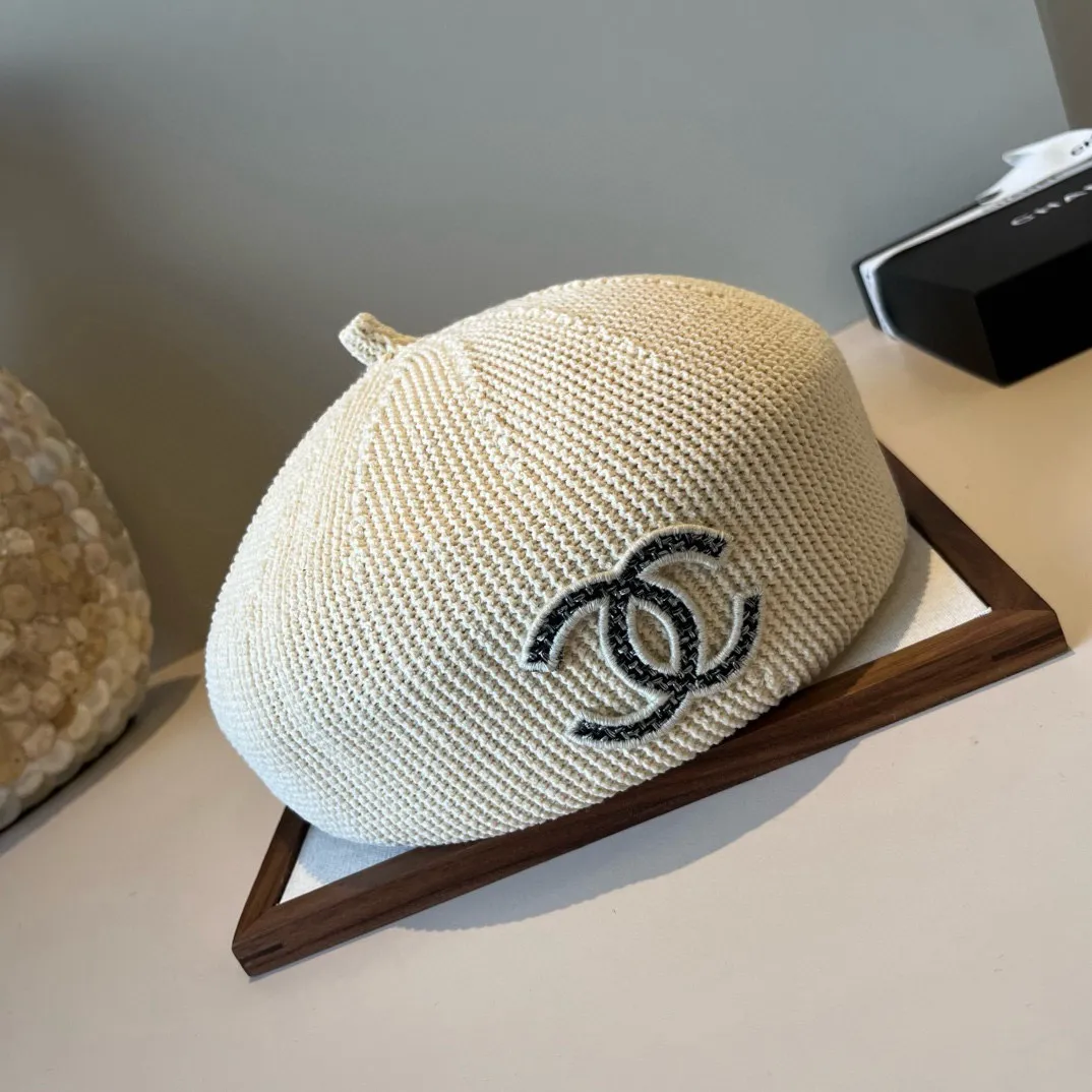 💰100¥ Chanel new beret
