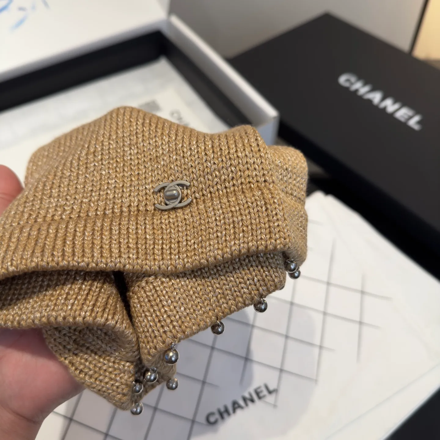 💰110¥ Chanel new knitted bucket hat, head circumference 57cm