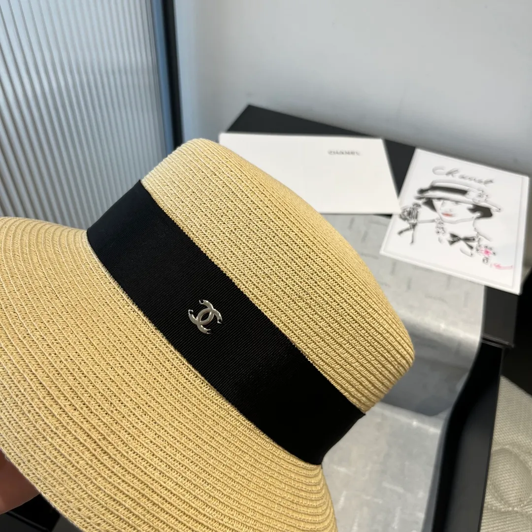 💰150¥ Chanel new straw hat, lady style, head circumference 57cm