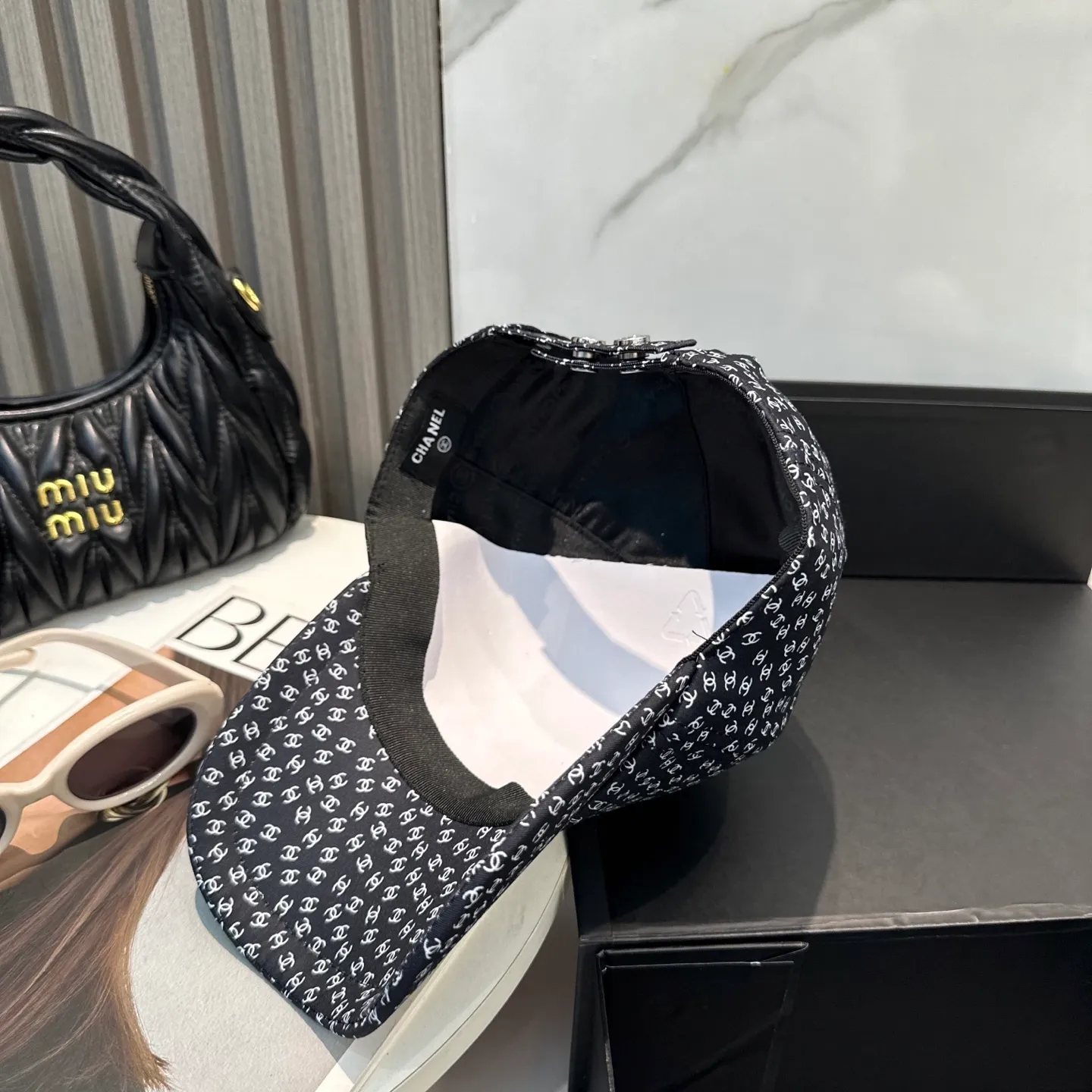 P66 CHANEL】New jacquard logo bucket hat 🧢New model shipped, big brand style is super easy to match, hurry up and get it