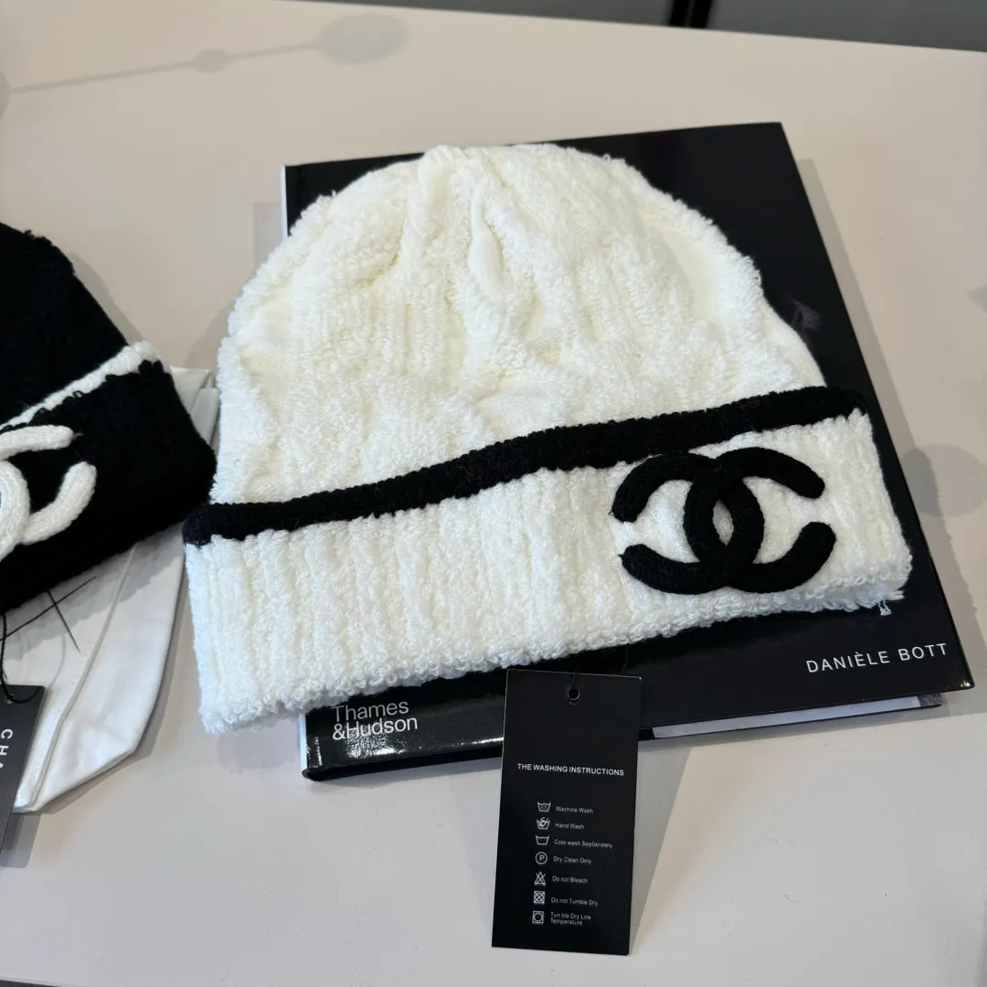 💰70¥ Chanel knitted beanie